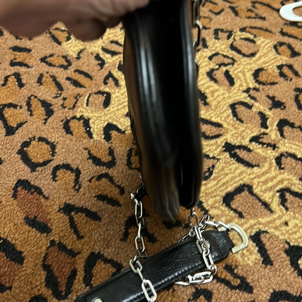 Authentic Tory Burch Handbag - Picture 9 of 12